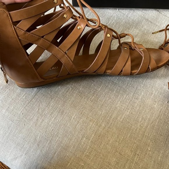 Le Chateau Gladiator Sandals in Cognac Colour size 9 - Picture 9 of 9